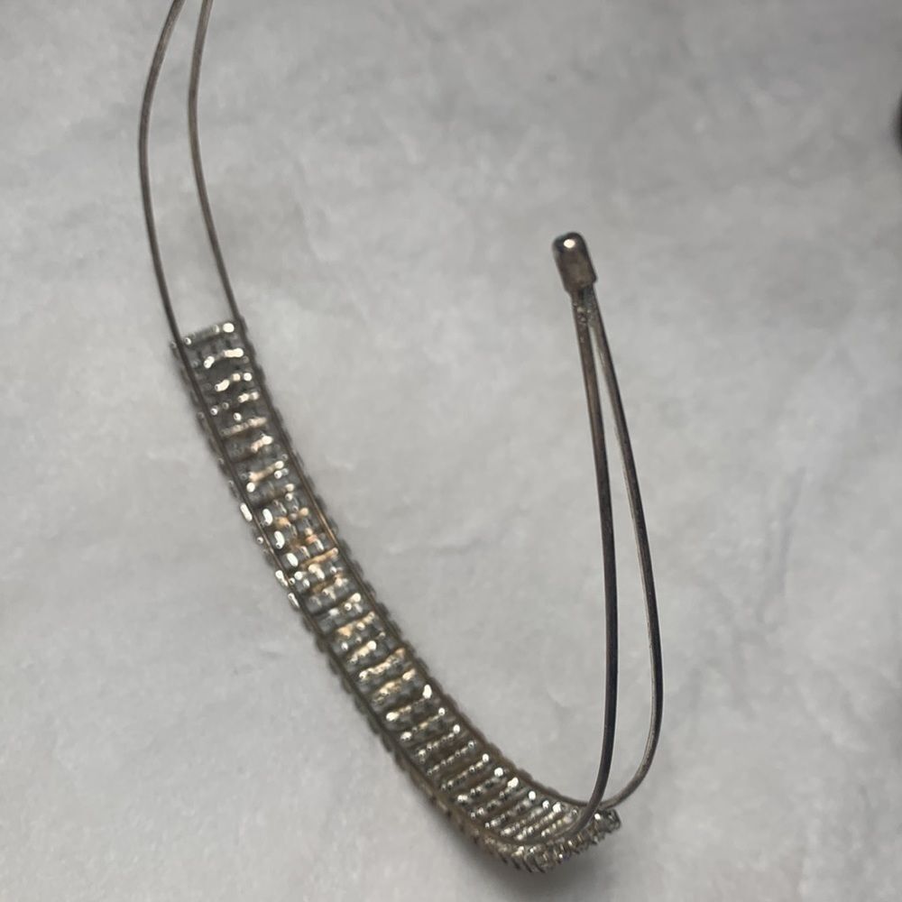 Silver Color Five Row Rhinestone Cluster Headband - Picture 4 of 4